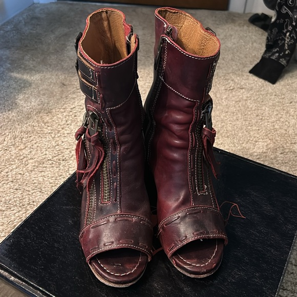 Freebird zombi red boots - Picture 4 of 6